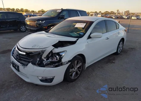2015 Nissan Altima 2.5 Sv from USA, damaged, VIN 1N4AL3AP4FC499021